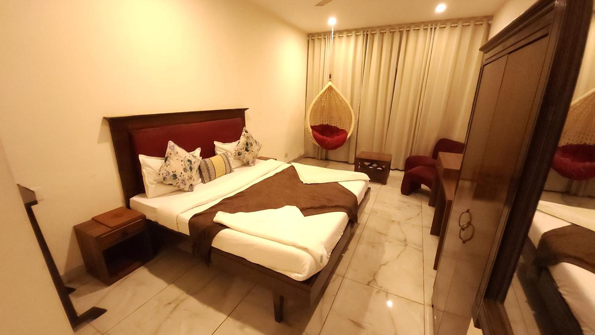 Hotel Vrs Inns Chandīgarh Exterior foto